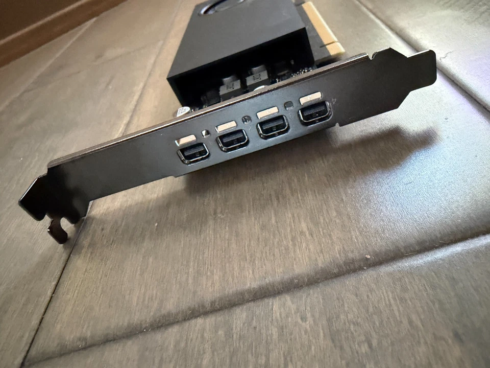 NVIDIA RTX A400 4GB GDDR6 PRO Tarjeta Gráfica GPU Nuevo Pull Foto 2 de 4