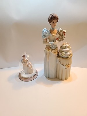 Avon Presidents Club Mrs. Albee Award 2007 Porcelain 40th Anniversary With Mini