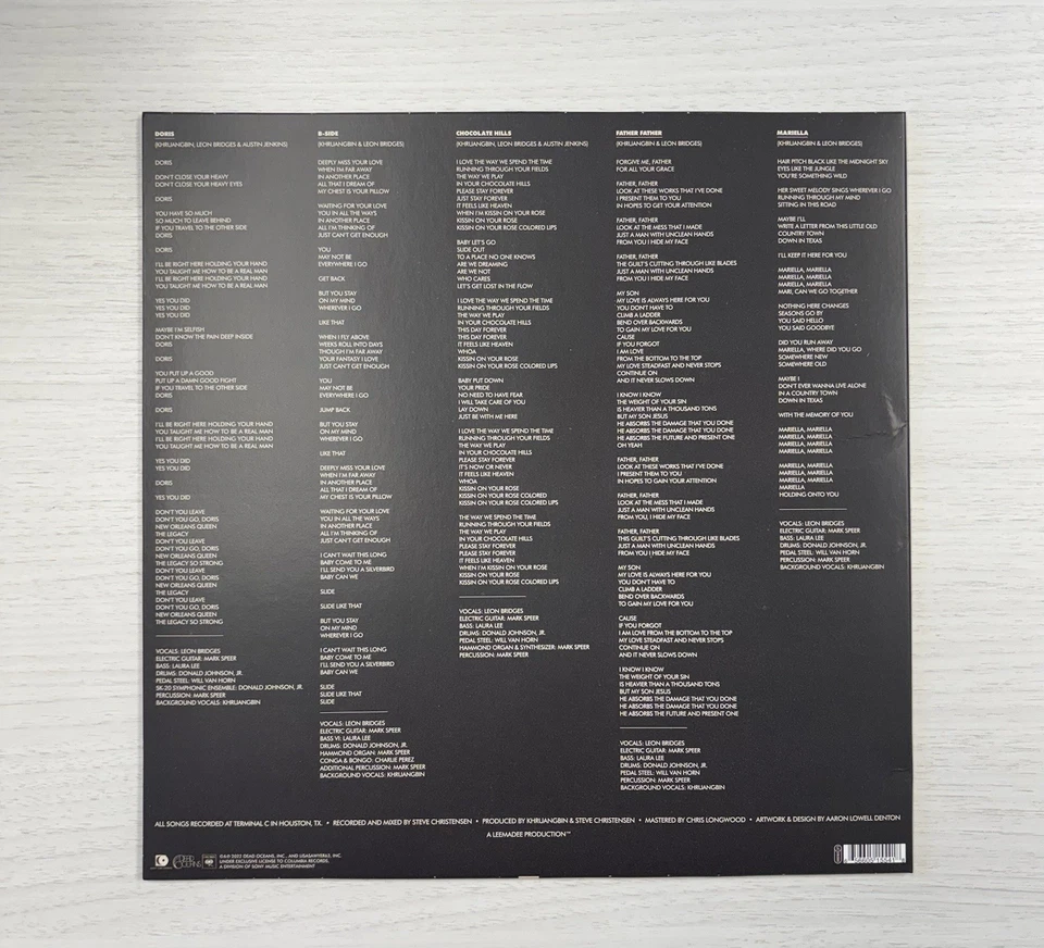 Khruangbin and Leon Bridges Texas Moon EP Kaleidoscope Colored Vinyl - Image 4 of 4