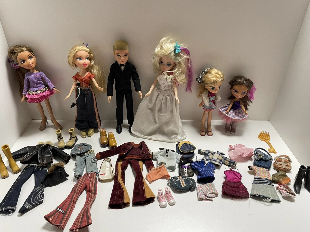 Bratz dolls best sale and accessories