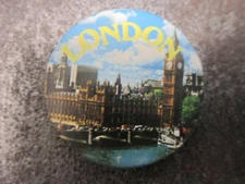 London Pin Badge Button (L13B)