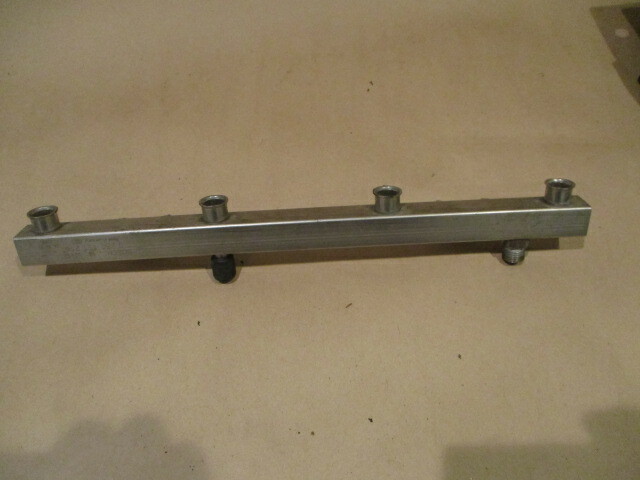 Ferrari 430 - LH Fuel Rail Without Injectors - P/N 216543