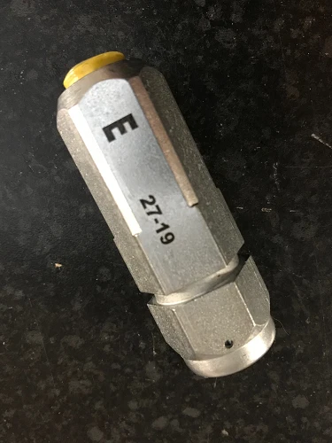 Genuine OE Peugeot 205 1.9 GTI Rear Brake Compensator Valve - 4861.49 (1) - Image 2 of 2