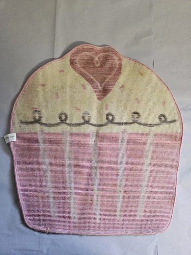 Cupcake Shaped Pink & Red Heart Rug | 16"x16" Decorative Mat | 100% Acrylic - Picture 2 of 6