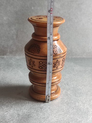 Vintage Wooden Salt Pepper Salt Wood Carving Handmade 60s USSR Ukraine - Picture 5 of 9