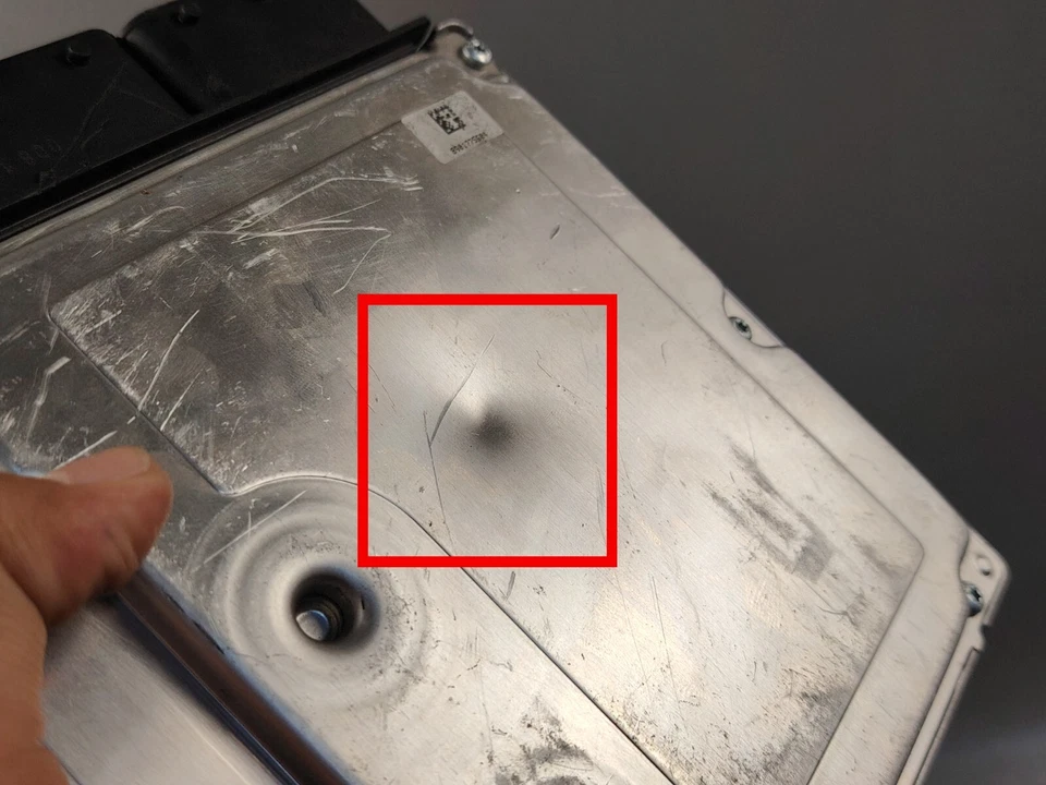 05 12 BMW 3 SERIES E90 6 CYL SEDAN ENGINE CONTROL MODULE ECM 7809944 0281015129 - Image 4 of 4