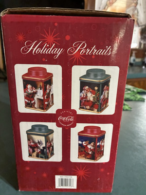 Coca Cola Holiday Portraits Green 32 oz Stoneware Canister w/ Santa (in box).