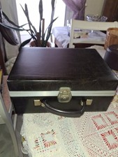 Vintage Service Mfg. Co. Cassette Carry Case Brown Red Interior W/Key