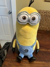 Universal Studios Exclusive Minion Mayhem 14" Kevin Plush Despicable Me