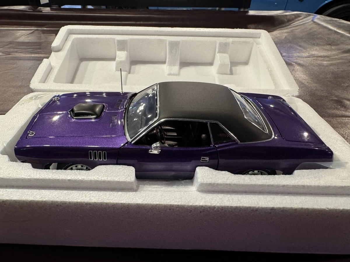Plymouth 1:18 Scale Contemporary Manufacture Diecast Cars, Trucks