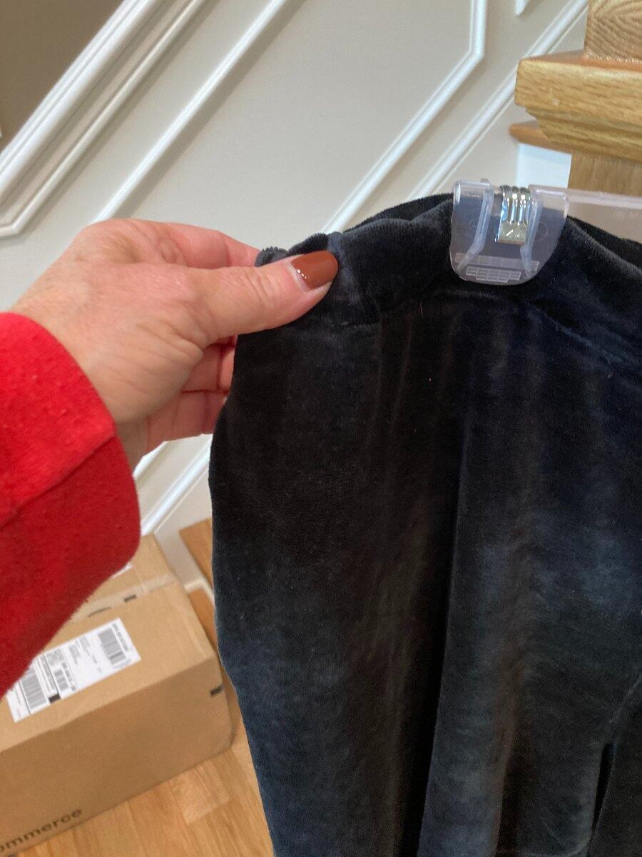 Talbots Woman's Size Large Solid Black Velvet Pul… - image 6