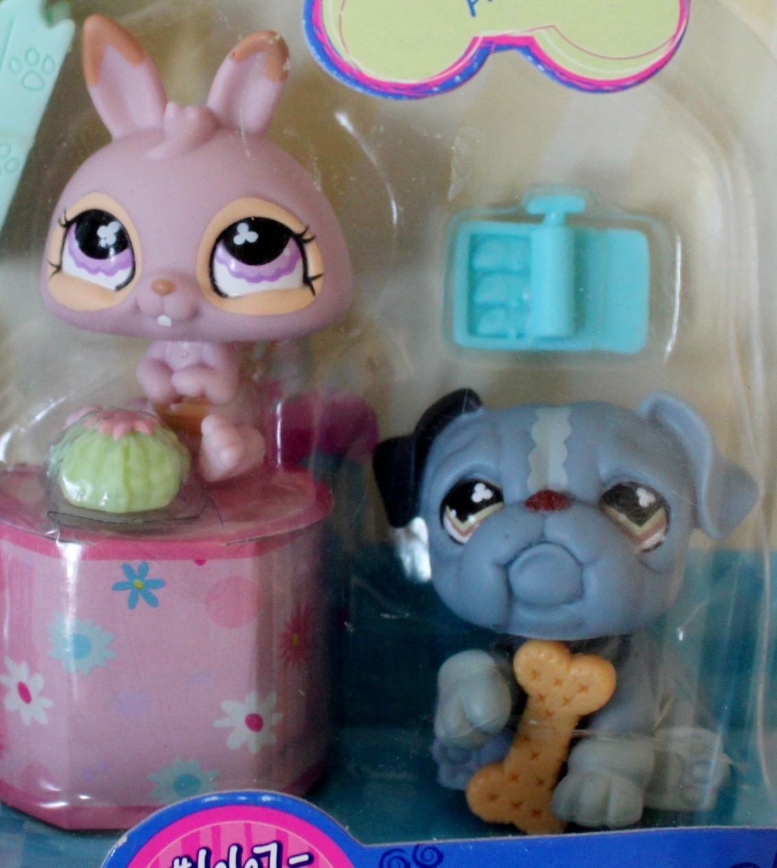 LITTLEST PET SHOP Tasty Treat Shop 2007 Bunny #667 Bulldog #668 Cat ...