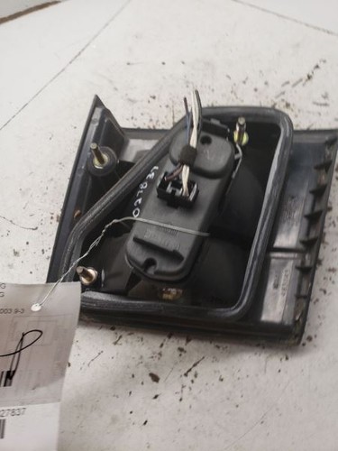 Luz trasera del conductor hatchback 5 puertas montada en la tapa se adapta a 99-03 SAAB 9-3 1149612 - Imagen 9 de 12