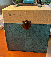 Vintage Wakefield Record 45 RPM Record Case With Records Retro