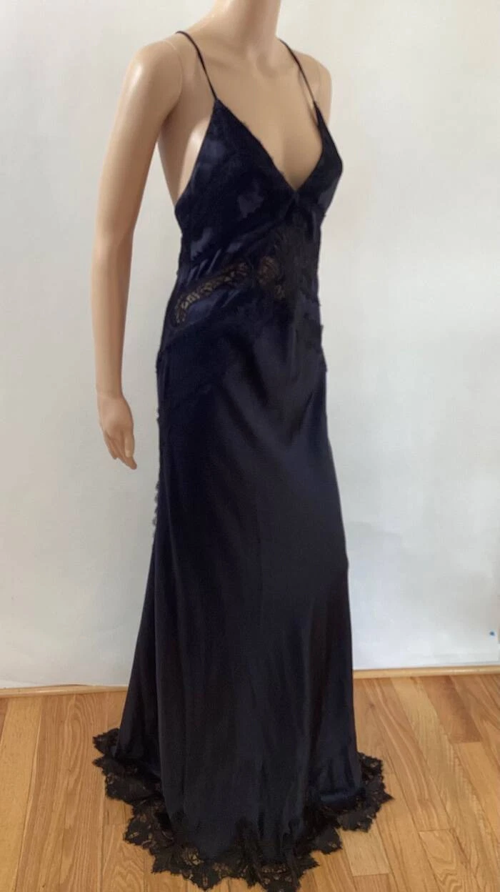 ABITO VERSACE VINTAGE INSERTO IN PIZZO A IMMERSIONE POSTERIORE APERTA SETA BLU SCURO TAGLIA 40