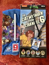 NECA TMNT The Catwoman from Channel 6 Newsroom Collectors Edition XL Shirt