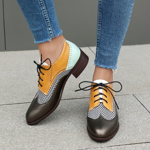 6 Colors Women British Style Carved Brogue Shoes Thick Heel Retro Block Shoes - Bild 5 von 23