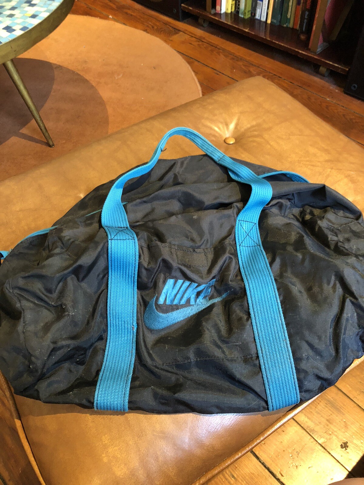vintage nike duffle bag DEADSTOCK very Rare*** Great … Gem