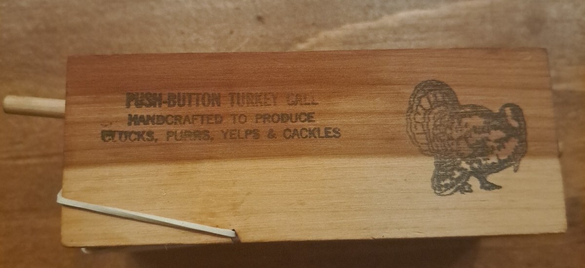 Hally Caller Wildlife Calls PushButton Turkey Call clucks purrs yelps