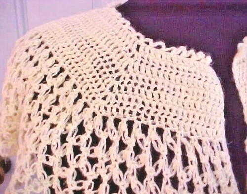 Cuello Mujer Ganchillo a Mano Amarillo Acrílico Hilo Cuello Apertura 11" Ancho 8 1/2" - Imagen 3 de 4
