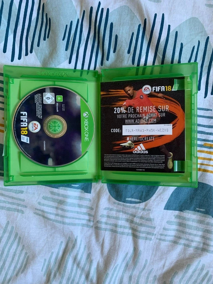 FIFA 18 XBOX ONE FR OCCASION, photo 2 sur 2