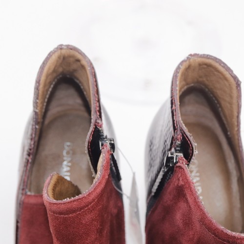 Donald Pliner Women's Taila Boot Size 8.5 Pointed Heel Burgundy Red Suede Cutout - Picture 10 of 12