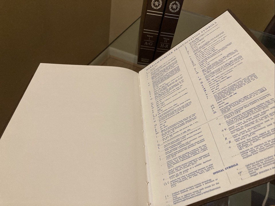 ster’s Third New International Dictionary 3 Volumes And Seven Language VG++ eBay