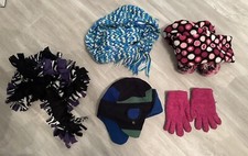 Kids Winter Scarfs, Gloves, Hat Lot