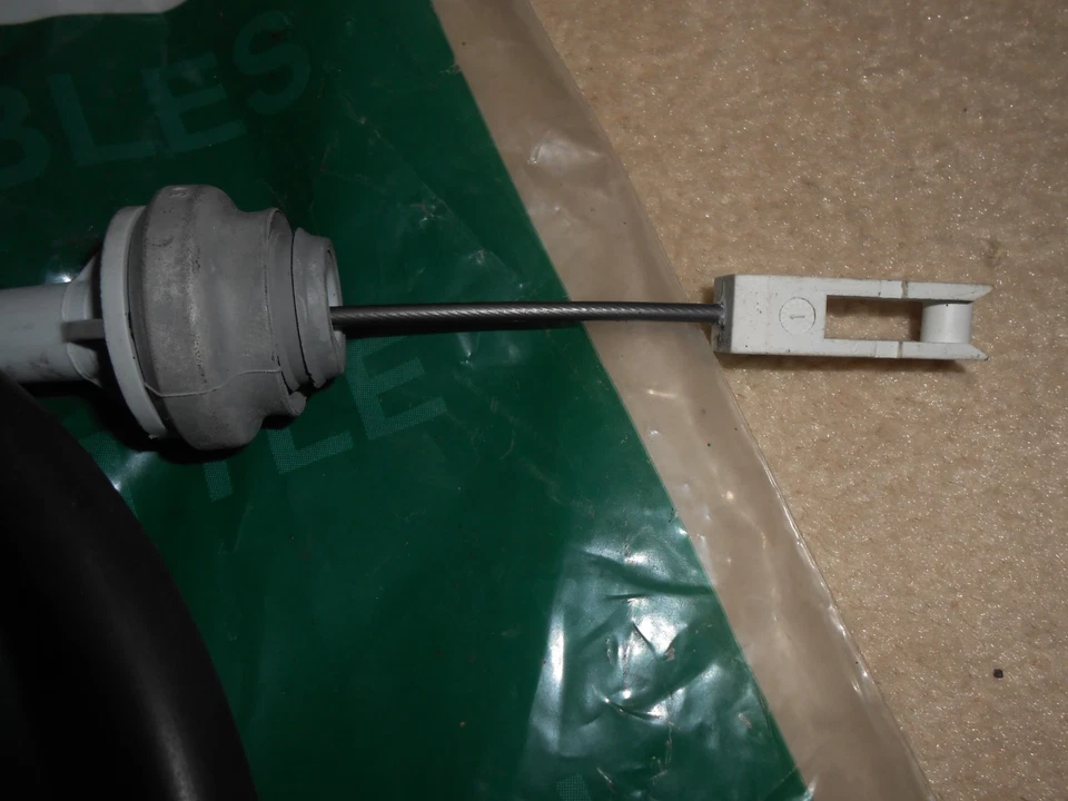 CITROEN XSARA/BREAK I, 1.4i, 1.6i, 1.5D,1997-2000,(RHD) CLUTCH CABLE, FKC1323 - Image 2 of 3