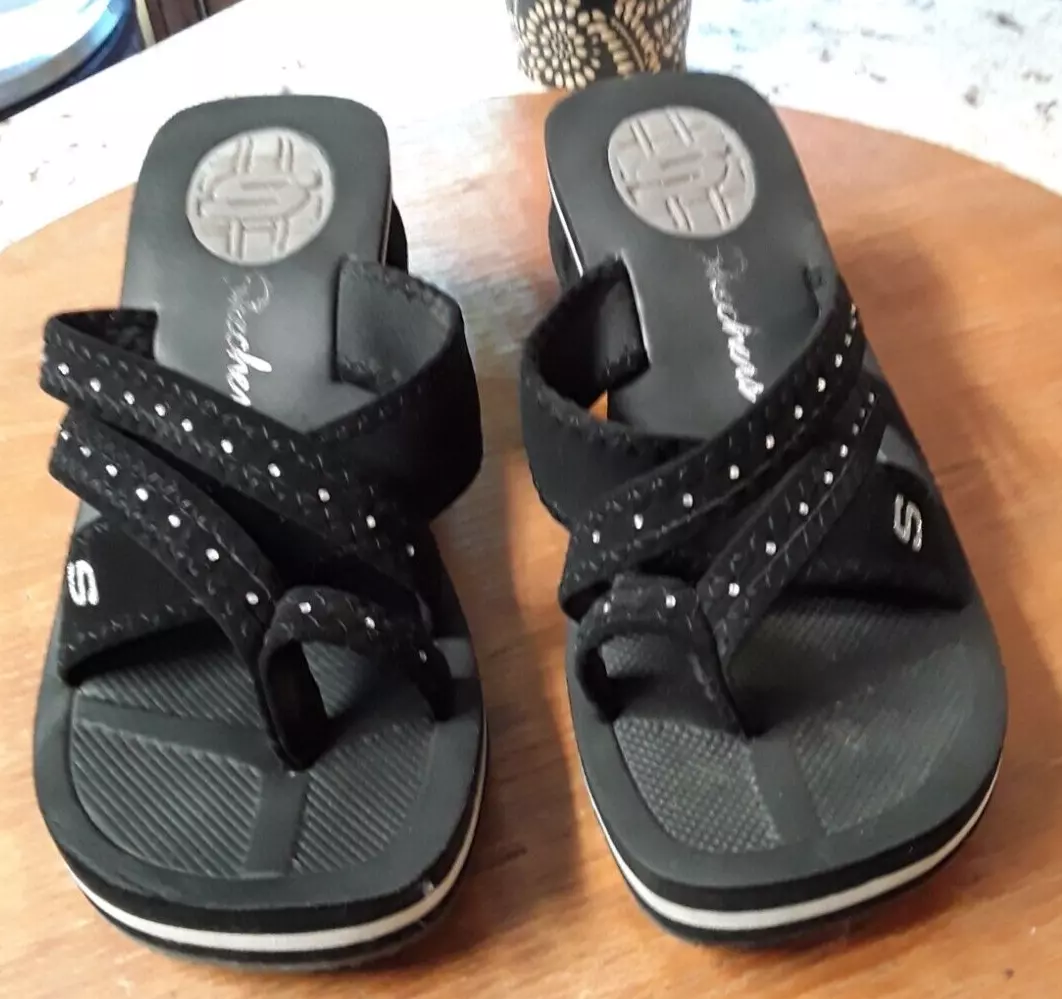 SKECHERS WO S BLACK W RHINESTONES SLIP ON THONG SANDALS SZ 8