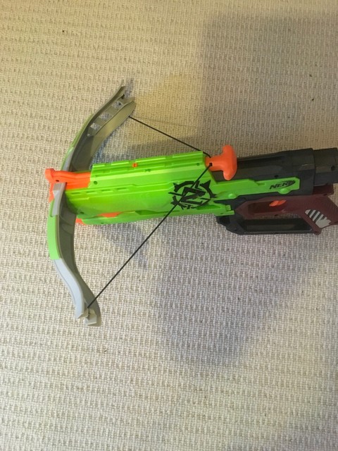nerf zombie strike bow and arrow