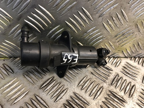 BMW 7 E65 E66 Rechts Unterlegscheibe Frontscheinwerfer Düse Spray Jet 7001949