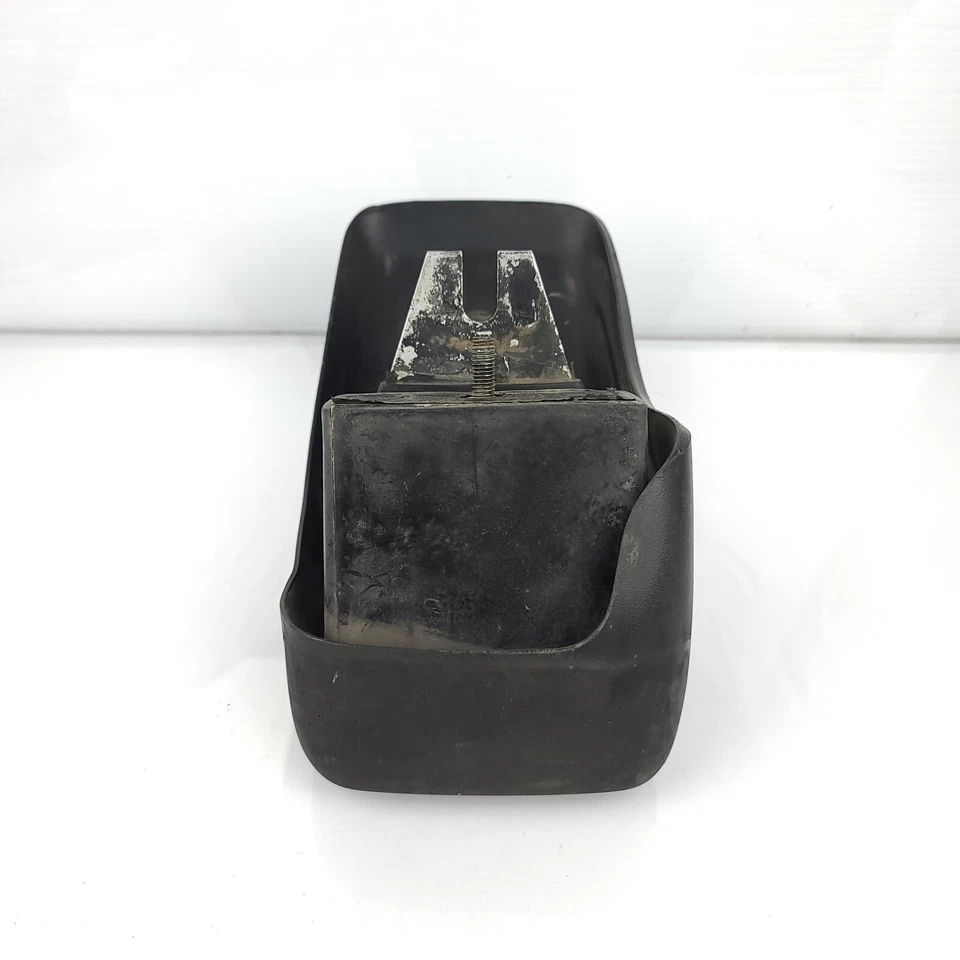 Almohadilla protectora de parachoques trasera izquierda del lado del conductor 1979-1986 para Porsche 928 92850500503 Foto 4 de 4