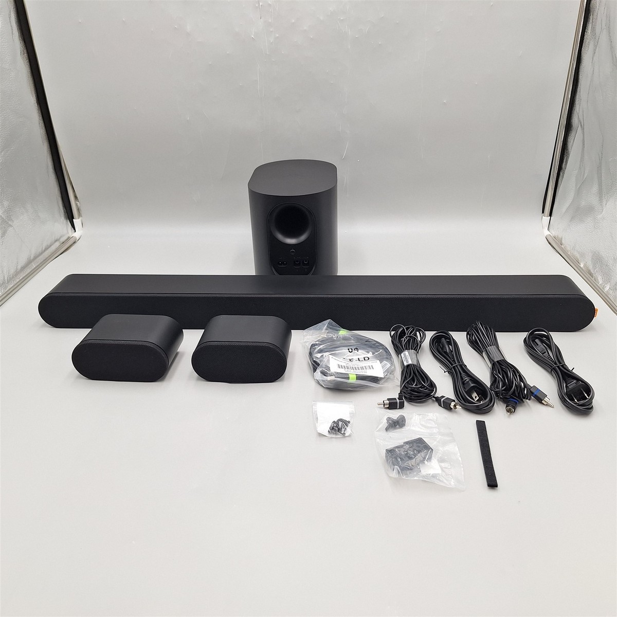 VIZIO Soundbar SE, Wireless Subwoofer, Surround Sound, Bluetooth Speaker