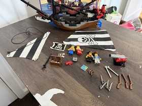 LEGO Pirates: Renegade Runner (6268) - 100% complete + box + instructions