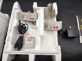 CONSOLE AMSTRAD GX 4000 Box , Controllers , Manual , Burning Rubber , No System