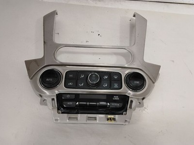 Temperature Control Dash Mounted ID 84258727 Fits 15-20 SUBURBAN 1500 133142