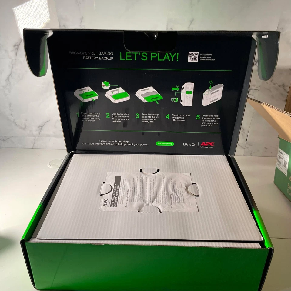 APC Gaming Back USV Pro 2200VA/1320W UVP 490£ - geöffnet nie benutzt - Bild 4 von 4