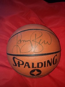 Autographed Boston Celtics Great Larry Bird NBA Basketball