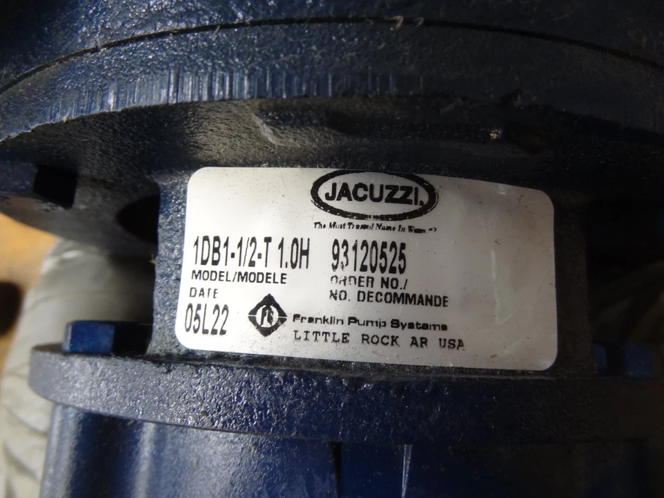 JACUZZI PUMP MODEL# 1DB1-1/2-T CAST IRON CENTRIFUGAL PUMP - Image 4 of 4