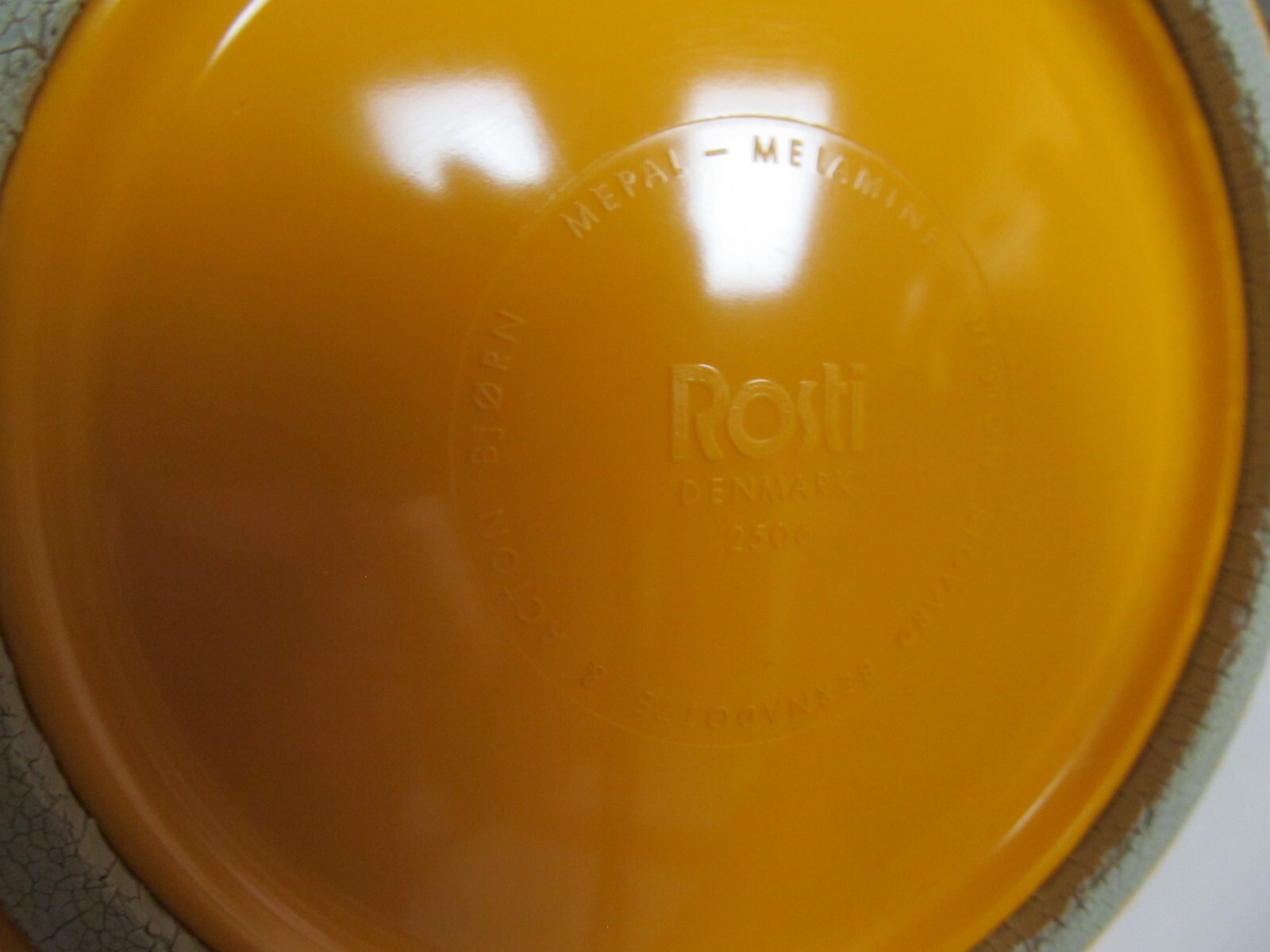 Rosti Mepal Melamine 3 Mixing Nesting Bowls White Yellow Orange  Denmark Vintage