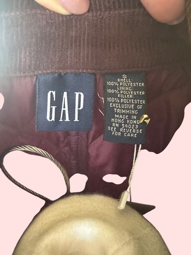 Vintage GAP burgundy quilted jacket with corduroy collar size small medium - Picture 6 of 6