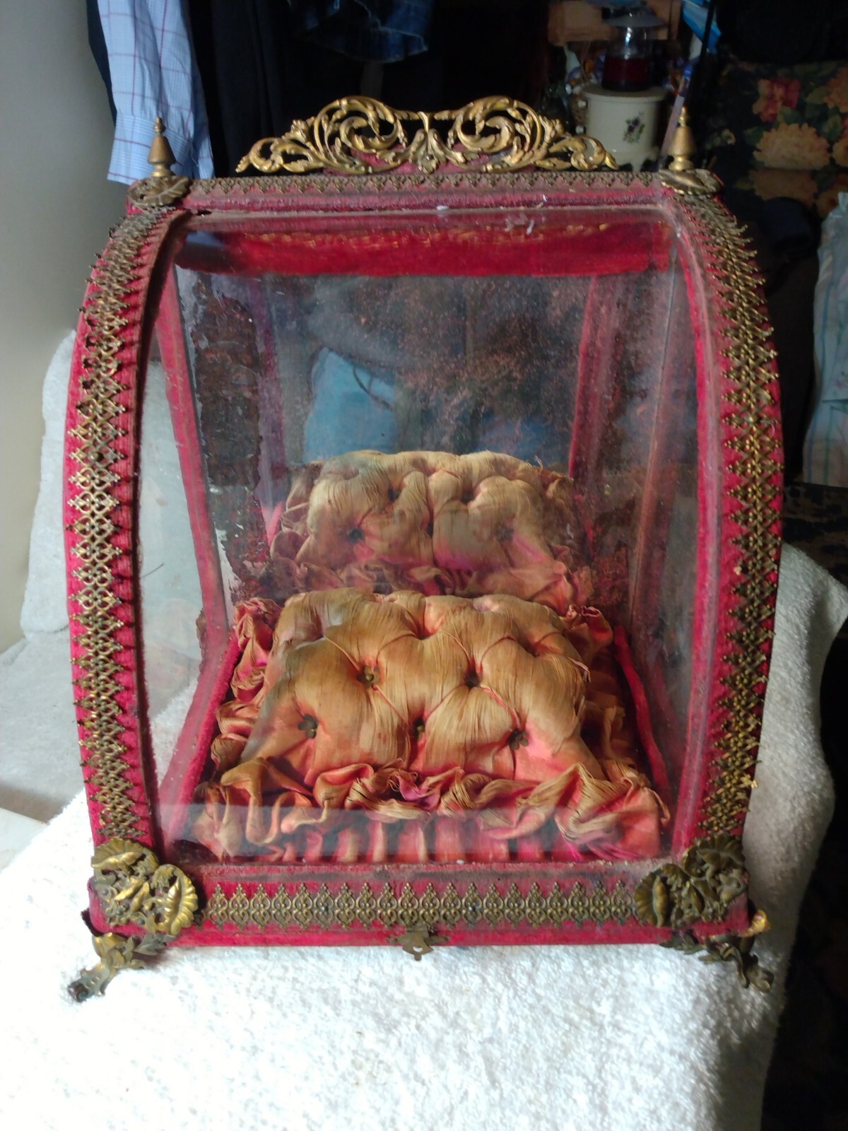 Antique French Wedding Display Case Vitrine Ormalu Decor Wood Curved