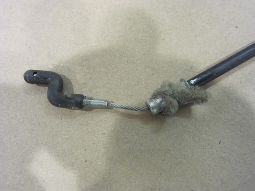 Ferrari California - RH Door Lock With Cables Part# 869978700 - Picture 4 of 9
