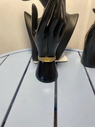 Seiko Quartz Gold Tone Rectangular Ladies Watch – For Parts or Repair