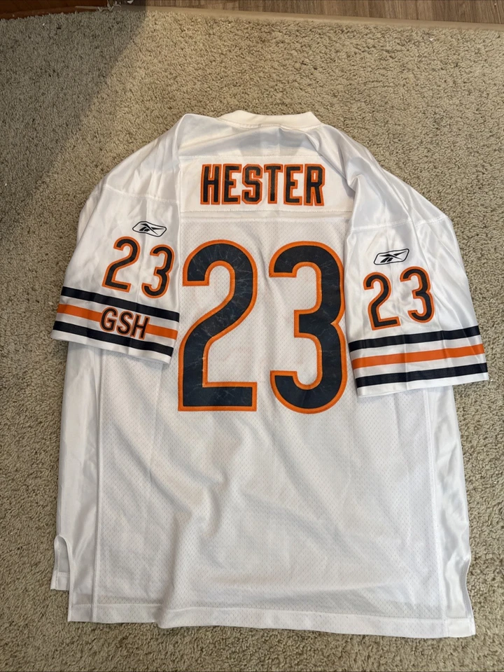 VINTAGE REEBOK DEVIN HESTER #23 CHICAGO BEARS NFL JERSEY XL White GSH - Image 2 of 4