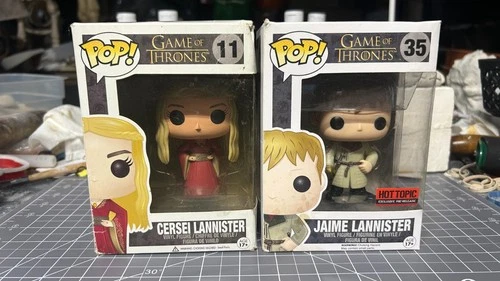 Funko Pop!  Game of Thrones Jaime Lannister Hot Topic & Cersei (Look at Photos)