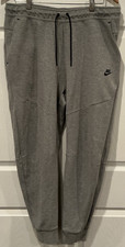 Nike Men s XL Gray Fleece Jogger Pants Drawstring Elastic Waist Pockets 30"