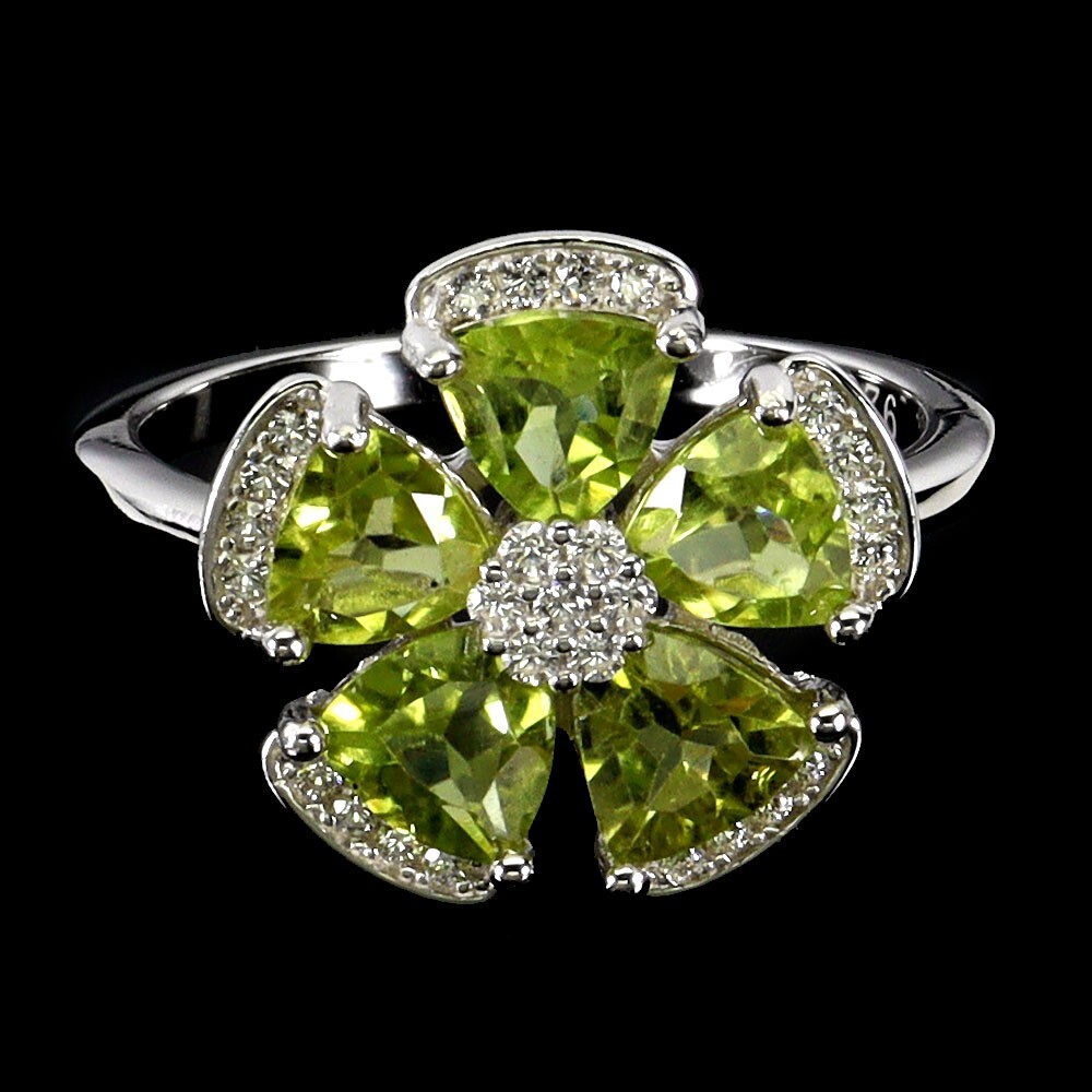 Bague bague argent 925 avec péridots vert trillion et oxydes zirconium CZ T57
