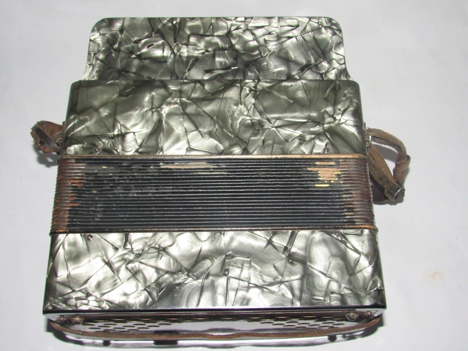 09J9 ANCIEN INSTRUMENT DE MUSIQUE ACCORDEON HOHNER CLUB II B VICTORIA BON ETAT - Photo 2/4